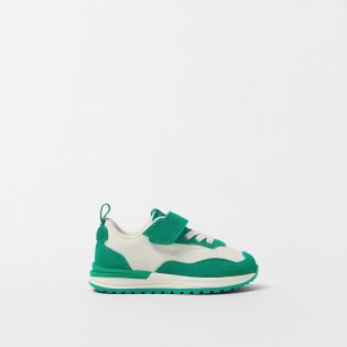 Contrast Green Sneakers